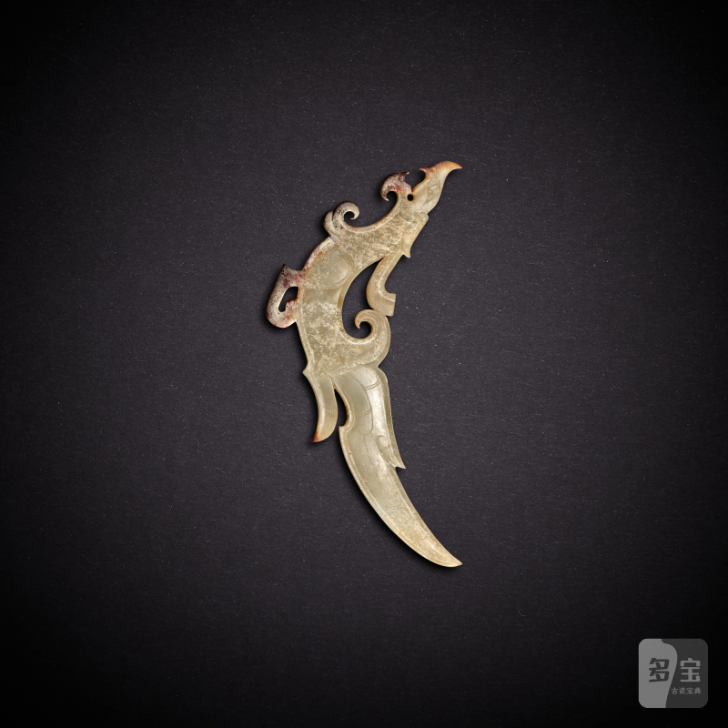 A pale celadon jade 'dragon' pendant, Han dynasty | 漢 青白玉龍形珮